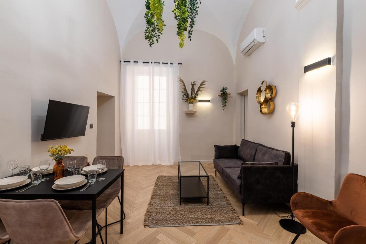 Tianu : Bastia Place Du Marche エクステリア 写真