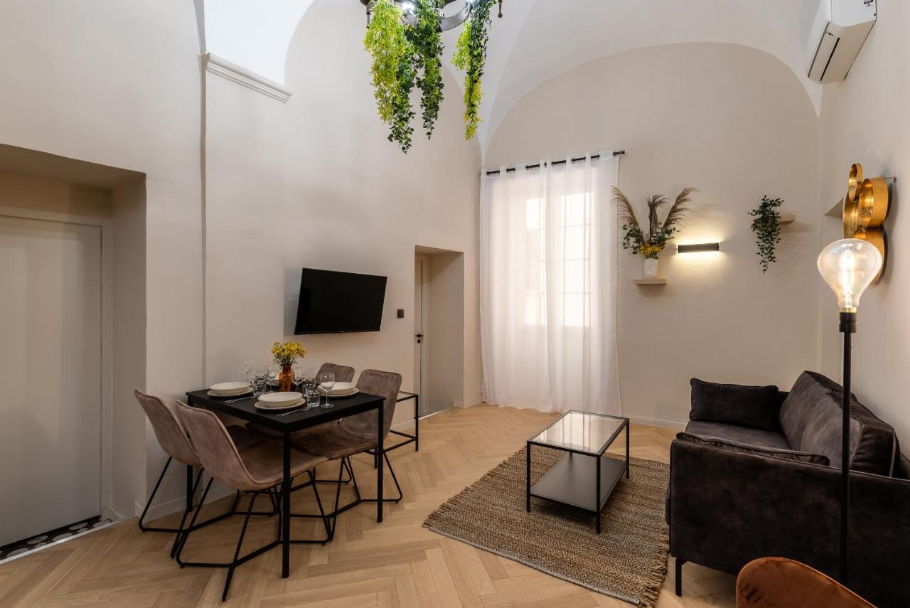 Tianu : Bastia Place Du Marche エクステリア 写真